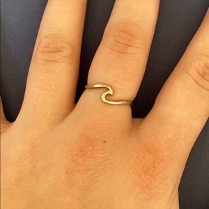 Pura Vida Wave Ring